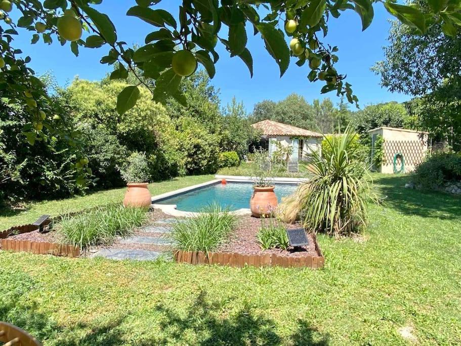 Charmante Dependance Avec Piscine En Provence Holiday home Le Puy-Sainte-Reparade